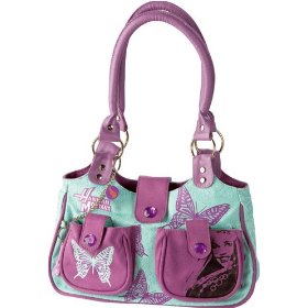 Quel budget prévoir ? Comme pour vous, vous trouverez un choix immense d’accessoires, nous avons une diversité de modèles qui feront plaisir sans nul doute à votre fille. Vous ne saurez plus où donner de la tête! Sacs, ceintures, écharpes, chèches, pochettes, foulards Des dizaines d’articles sont à .